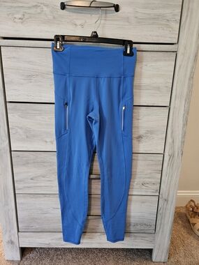 Athleta Blue Rainier Tight Leggings